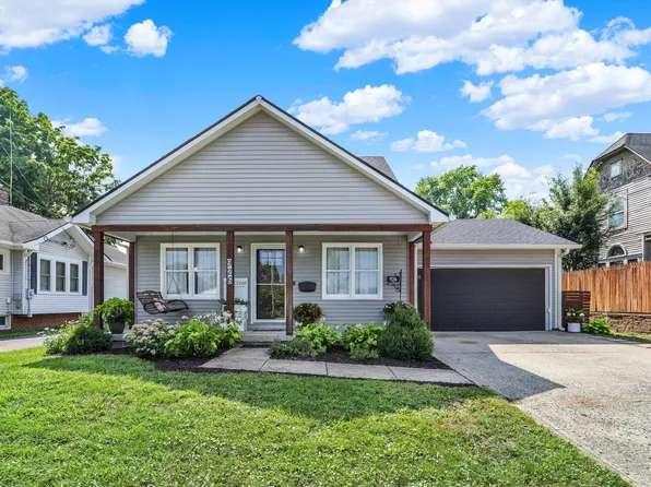 926 Walnut St, Franklin, IN 46131
