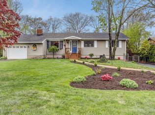 320 Glen Oak Dr, Toms River, NJ