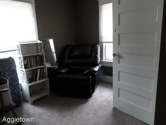 3rd image of 511 N Juliette Ave APT 2