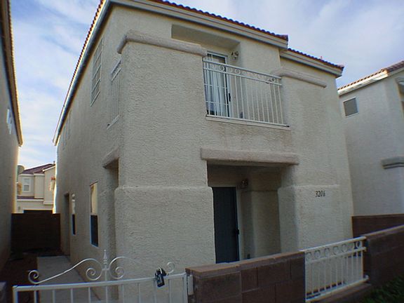 2nd image of 3206 Sunrise Cove Ave
