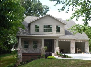 4214 New Bridge Rd, Fayetteville, AR 72704
