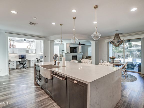 4th image of 4046 E PALO VERDE Street