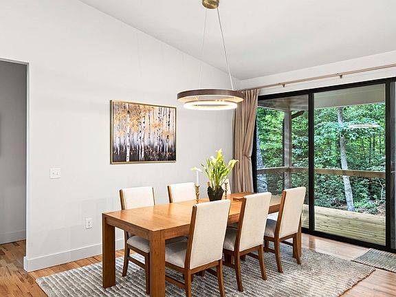 4th image of 116 Avery Forest Ln