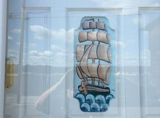 380 Bridle Path, Worcester, MA 01604