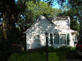 3 Center St, Stanhope, NJ 07874