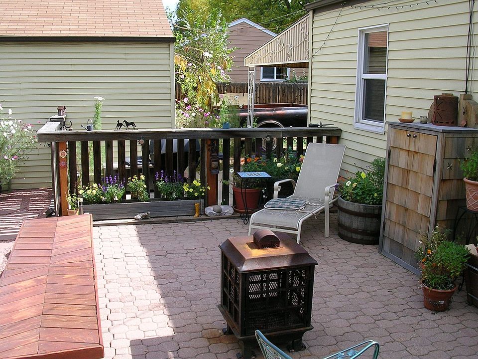 2nd image of 2165 W Arbor Pl