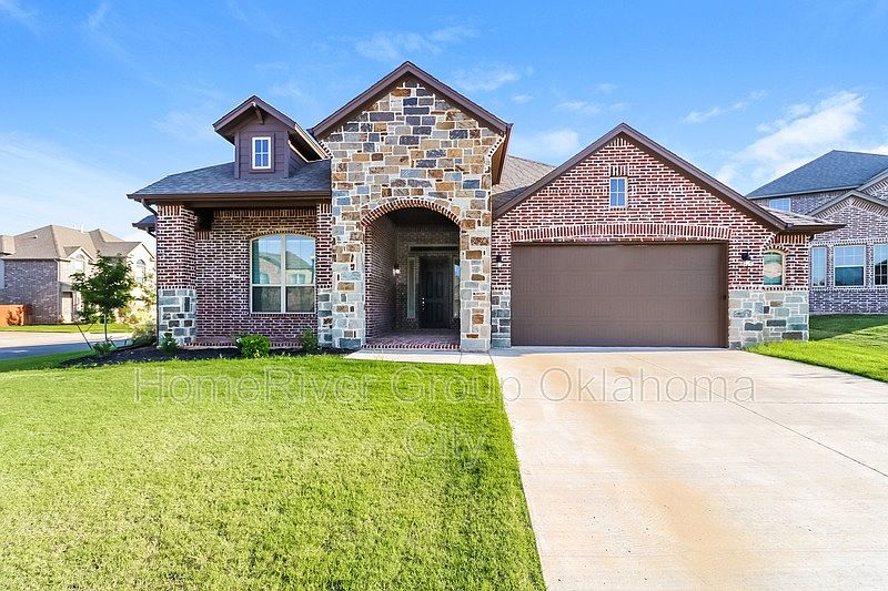 1st image of 6404 NW 162nd Ct