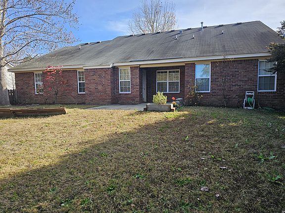 2nd image of 1217 Creek Bend Drive