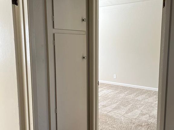 5th image of 2312 Pauline Dr #D