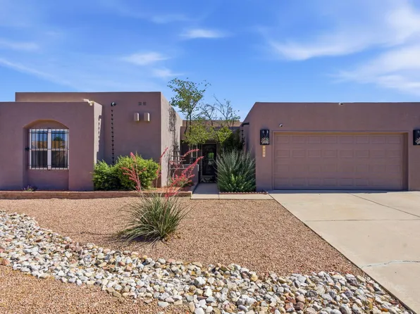 7442 Staghorn Dr NW, Albuquerque, NM 87120