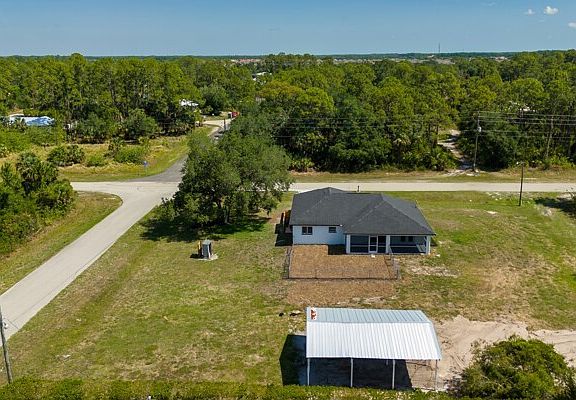 5th image of 3815 Kittyhawk Dr