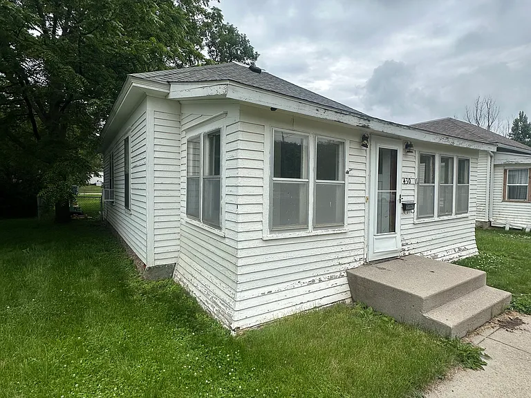 430 S Egan Ave — Photo 1