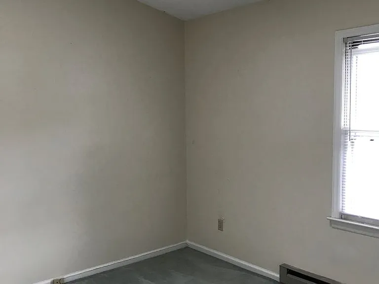 138 Adams Ln — Photo 22