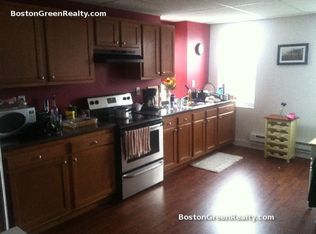 33 Havre St #3RR, Boston, MA 02128