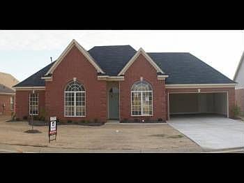2nd image of 5571 Kingsman Dr