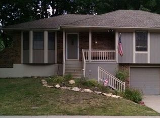 5009 S Kendall Dr, Independence, MO 64055