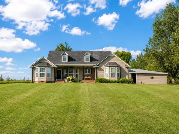 2429 Bright Hill Rd, Smithville, TN 37166