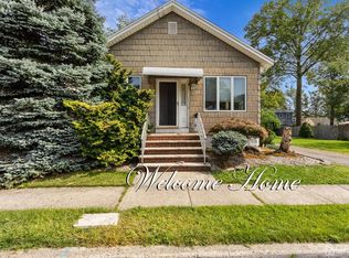 40 5th Ave, Avenel, NJ 07001