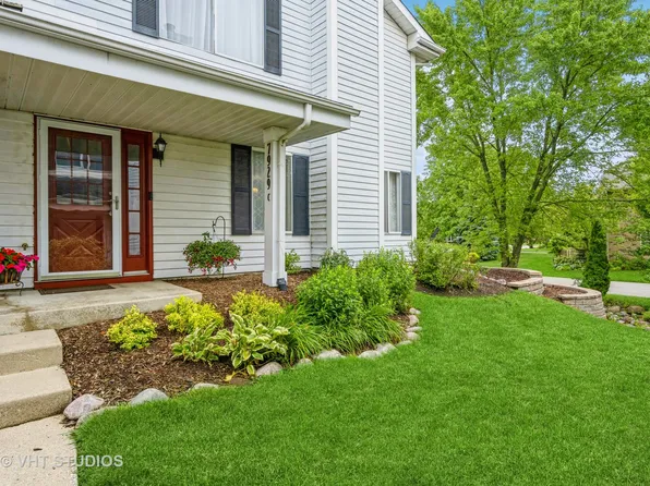 7929 Knottingham Cir APT C, Darien, IL 60561