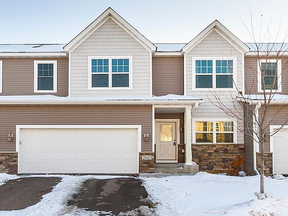 2nd image of 2642 Vierling Dr E