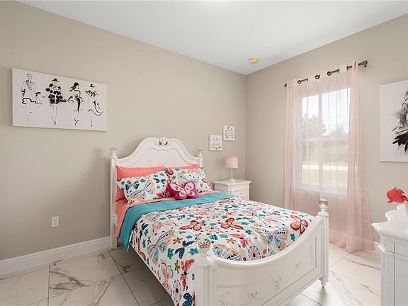 2nd image of 203 Athabasca Dr