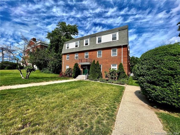 2572 Main St #C4