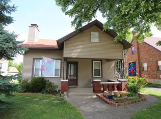 1492 W Galbraith Rd, Cincinnati, OH 45231