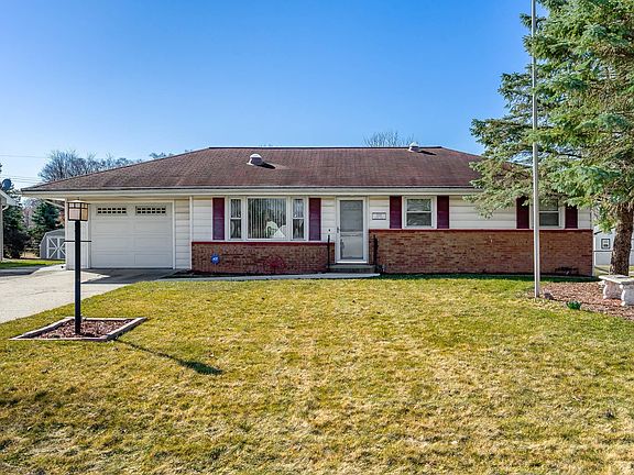 2nd image of 1709 Gladys Dr