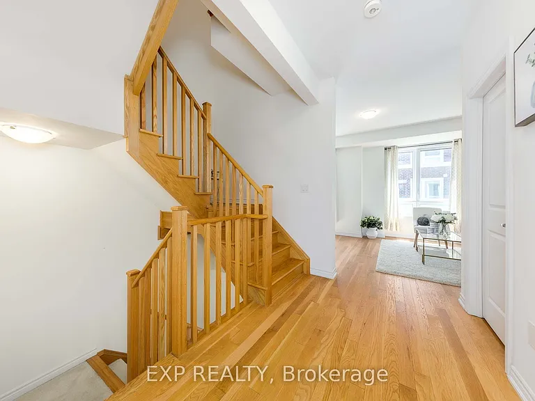 58 Massachusetts Ln — Photo 10