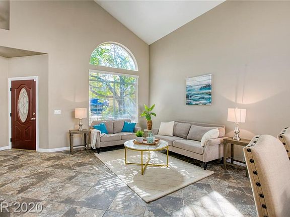 3rd image of 1809 Glory Creek Dr