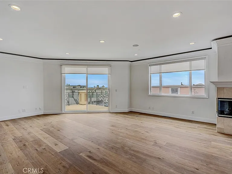 115 23rd St — Photo 11