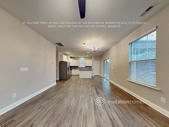 5th image of 841 Stable Fern Dr