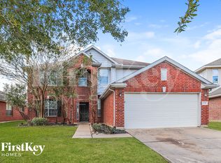 16318 Autumn Leigh Dr, Houston, TX 77083