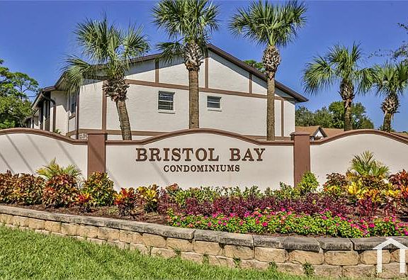 3rd image of 424 Banana Cay Dr APT H