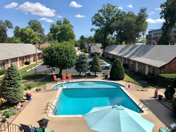 200 Virginia Ave, Royal Oak, MI 48067