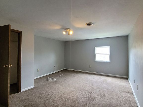 5th image of 38 W Prospect Ave #5