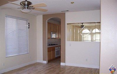 5th image of 3531 Fairgreen Ln
