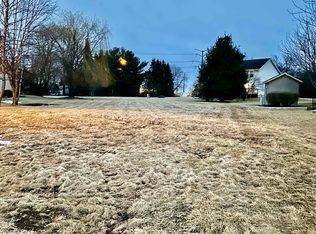 5422 Meadow View Close, Rockford, IL 61102