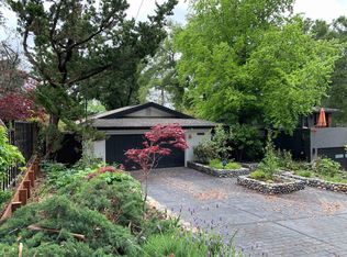 18201 Overlook Rd, Los Gatos, CA 95030