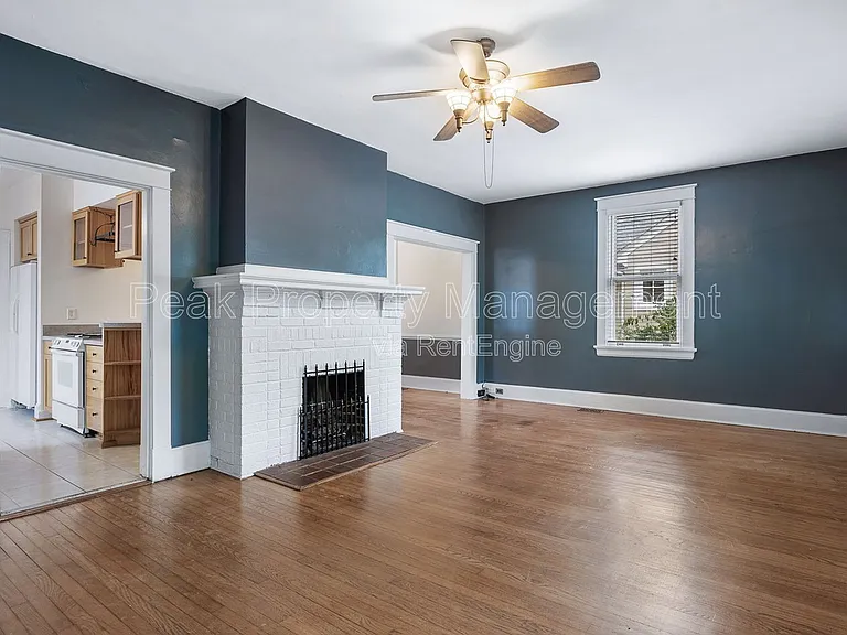 1310 Greycourt Ave — Photo 6