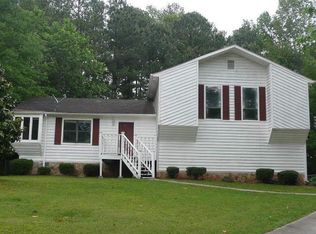 927 Terrace Trce, Lawrenceville, GA 30044