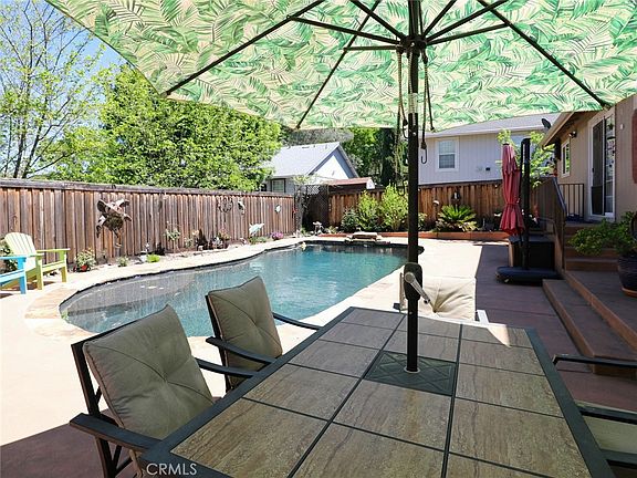 2nd image of 15233 Austin Dr