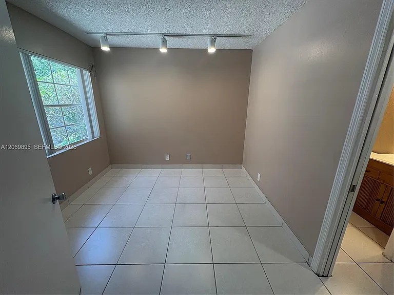 1479 Springside Dr #1479 — Photo 8
