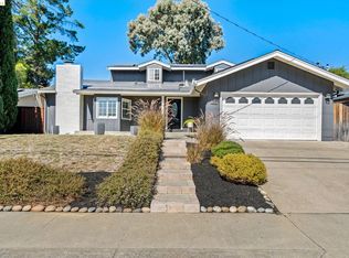 320 Blue Ridge Dr, Martinez, CA 94553