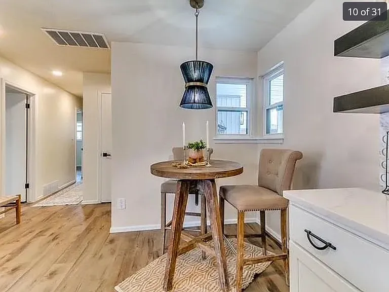 2021 Meeker Dr — Photo 10