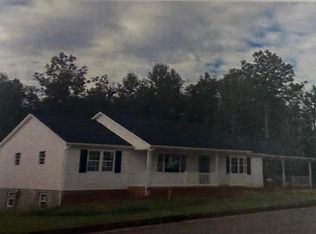 106 Woodlawn Hts, Chatham, VA 24531
