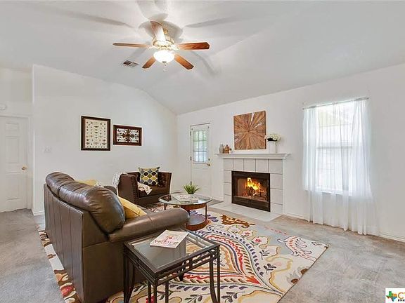 5th image of 209 N Lamar St
