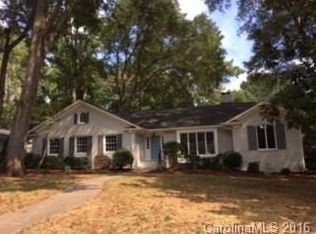 5521 Holyoke Ln, Charlotte, NC 28226