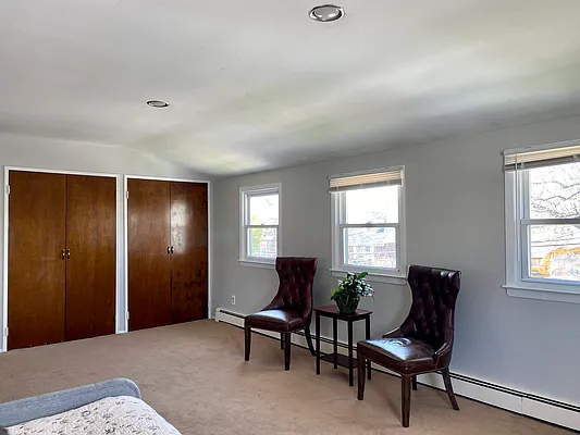 Rented by Oxford Property Group | media 18