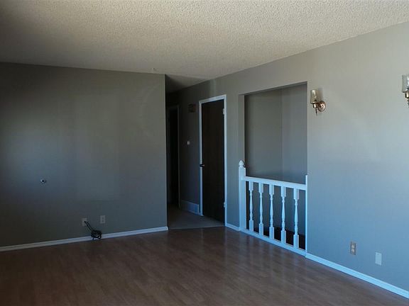 3rd image of 2260 Maryland Dr